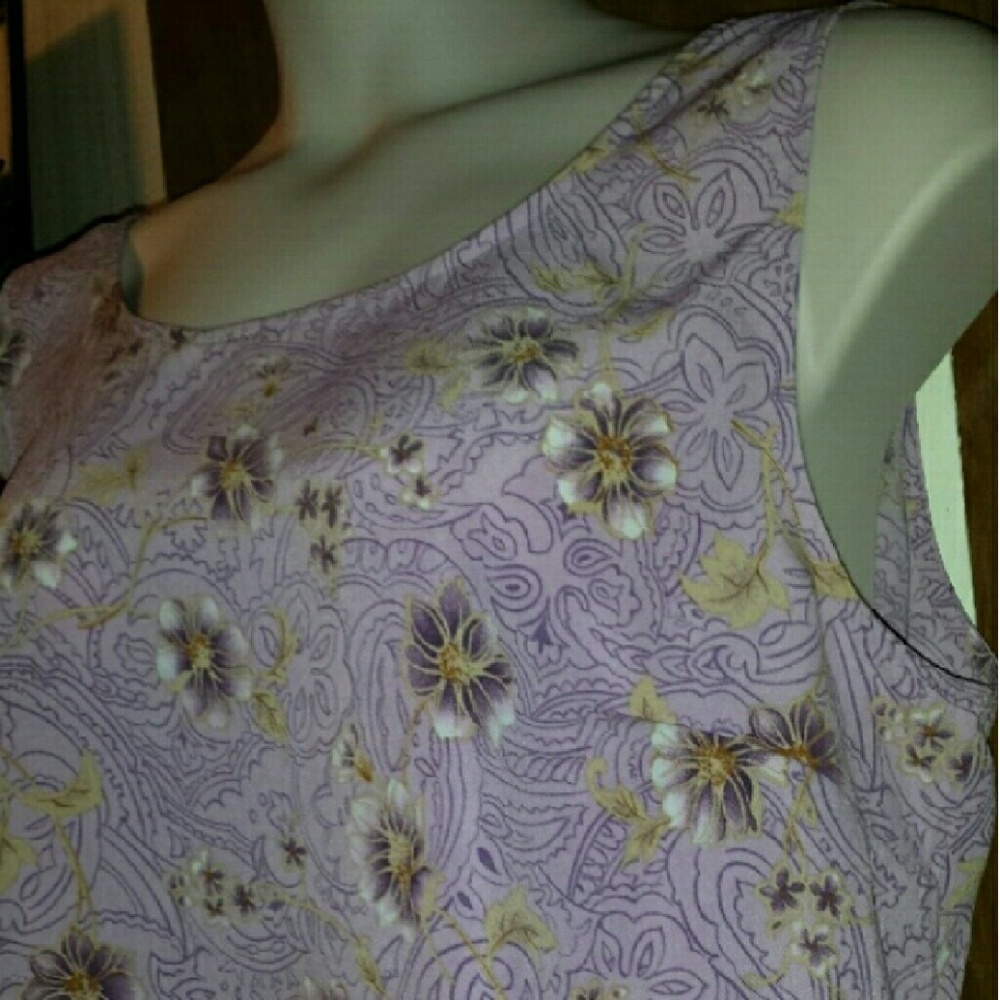 Lovely lavender tank top, so versatile